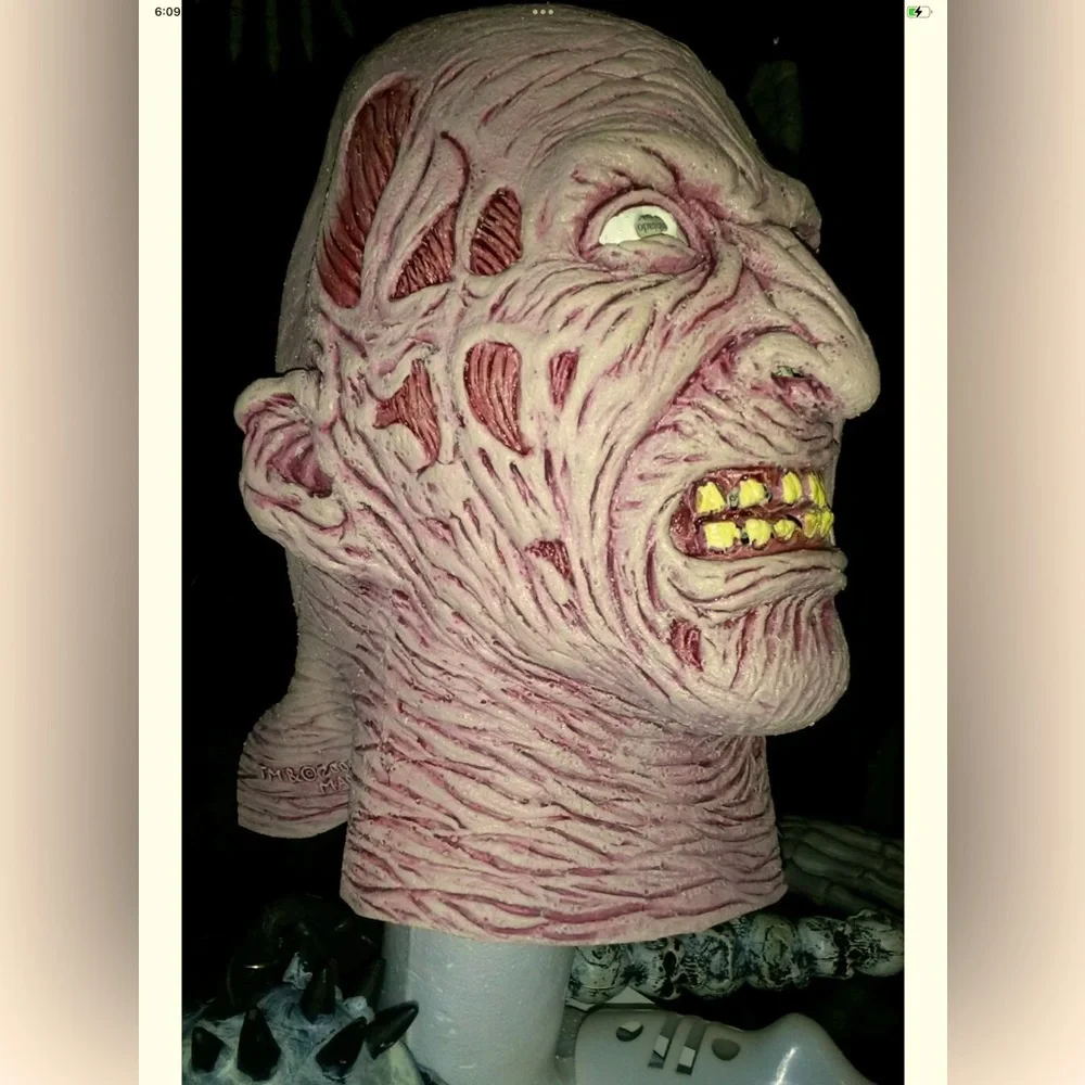 VANTAGE Nightmare On Elm Street Deluxe Late Freddy Mask 3319 NW LINE CINEMA 2000